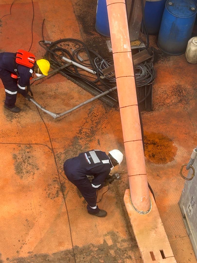Offshore Vessel Deck Maintenance